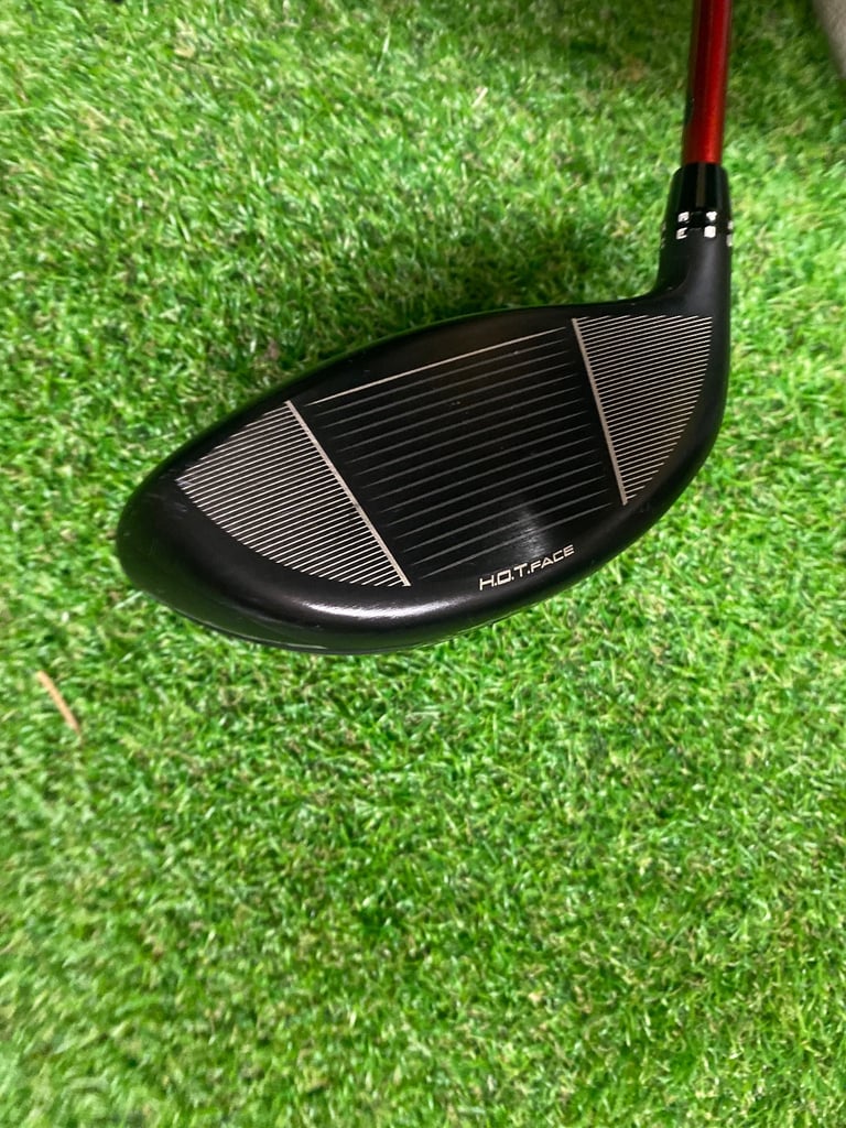 Cobra DS adapt max k 10.5 driver