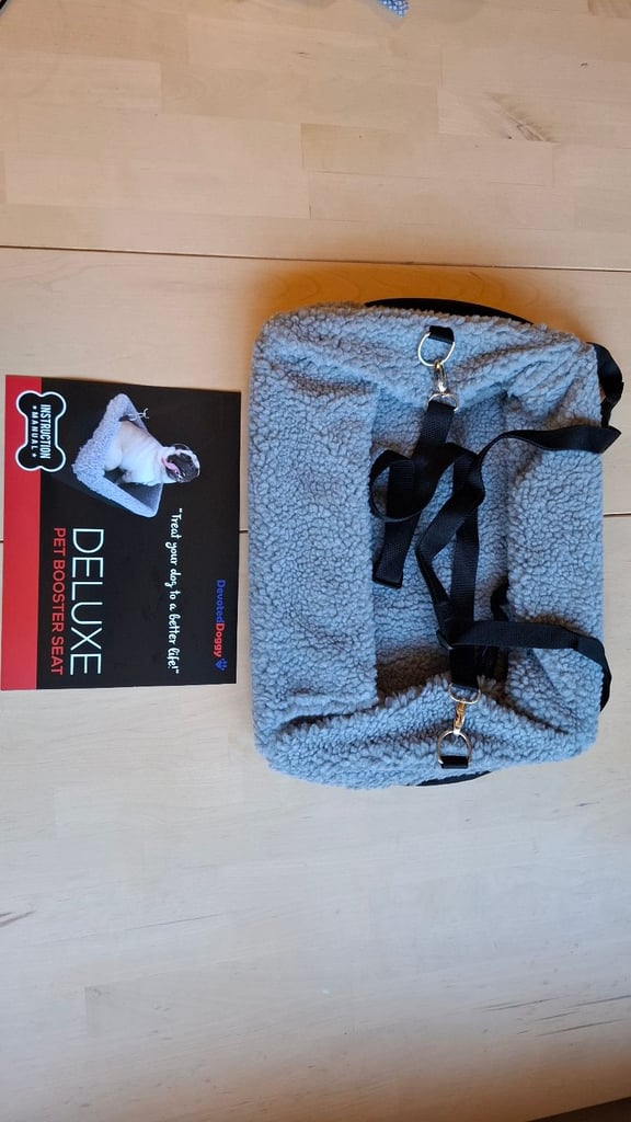 image for Devoted Doggy Deluxe Pet Booster Seat – Grey Sherpa, 14×12×7