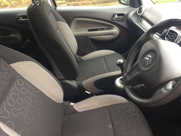 2007 FORD FIESTA 1.4 STYLE. ULEZ,  IDEAL 1ST CAR, YEARS MOT CHEAP TAX.
