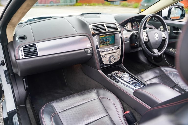 2011 Jaguar XKR 5.0 V8 Auto Euro 5 2dr CONVERTIBLE Petrol Automatic