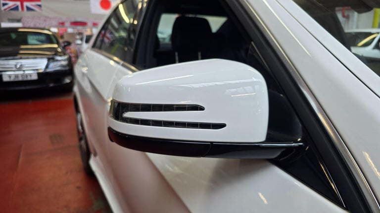 Mercedes-Benz E-Class 3.5 AUTO AMG LINE E350 AVANTGARDE Petrol Automatic