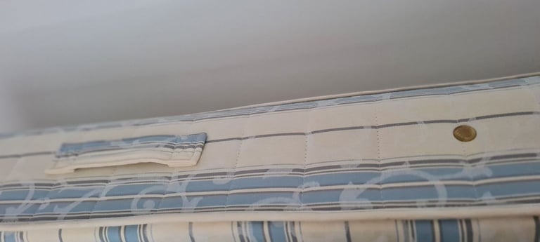 Free to collect double mattress