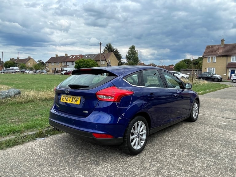 2017 Ford Focus 1.0 EcoBoost 125 Titanium 5dr ULEZ FREE HATCHBACK Petrol Manual