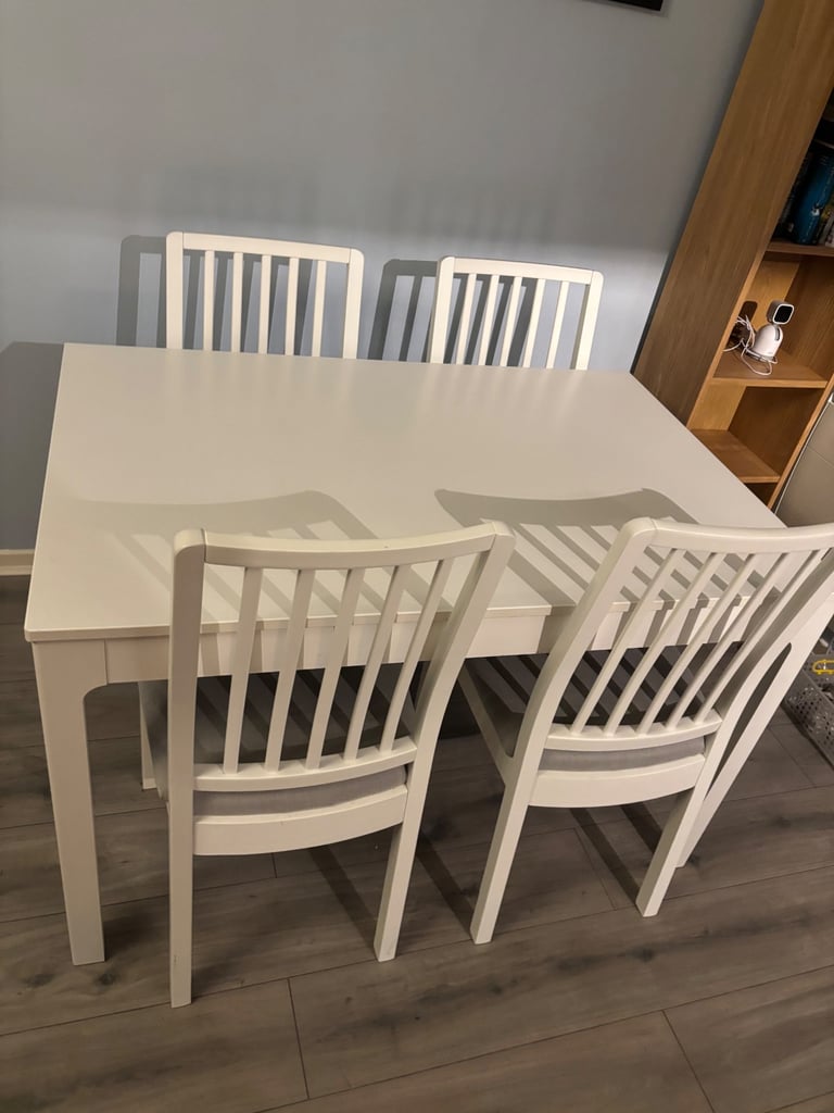image for White Ikea extendable dining table with 4 chairs