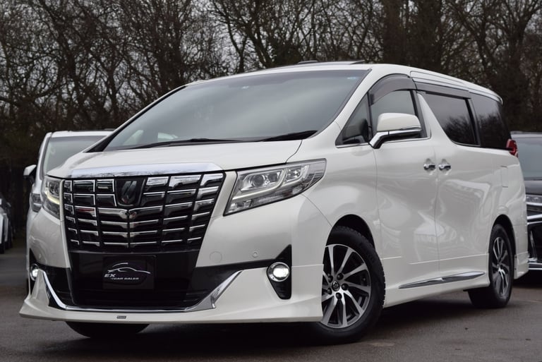 image for 2015 TOYOTA ALPHARD 3.5 V6 EXECUTIVE LOUNGE PETROL FULLY LOADED MOONROOF FSH