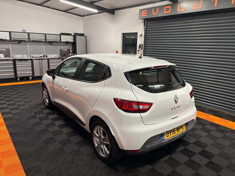 2016 Renault Clio 1.2 16V Play 5dr HATCHBACK Petrol Manual