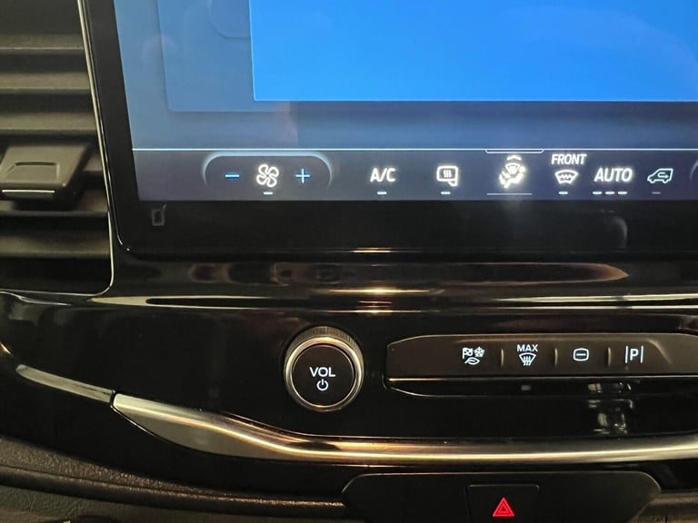 2024 Ford Transit 2.0 350 EcoBlue Limited RWD L4 H3 Euro 6 (s/s) 5dr Panel Van Diesel Manual