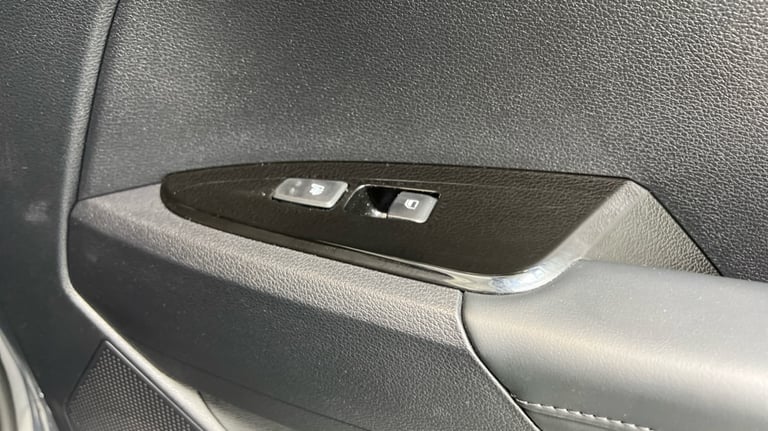 2024 Kia Sportage 1.6 T-GDi HEV 3 Estate Hybrid Automatic