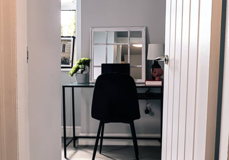 欢迎 Spacious 3-Bed Home Near Manchester City Centre – Short/Medium Stays, FREE CLEANING