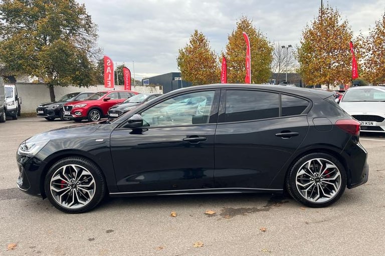 2025 Ford Focus 1.0 EcoBoost Hybrid mHEV ST-Line X 5dr HATCHBACK PETROL Manual
