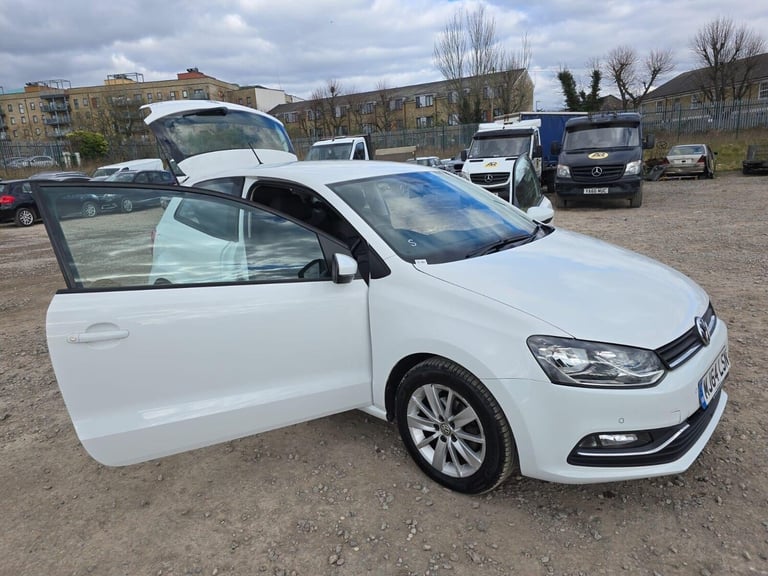 2014 Volkswagen Polo 1.2 TSI BlueMotion Tech SE DSG Euro 6 (s/s) 3dr Hatchback Petrol Automatic