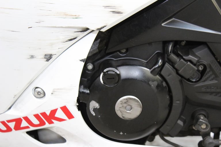 2019 69 SUZUKI GSXR 125 ABS GSX-R125 LEARNER LEGAL TRADE SALE WHITE 14K NEW MOT