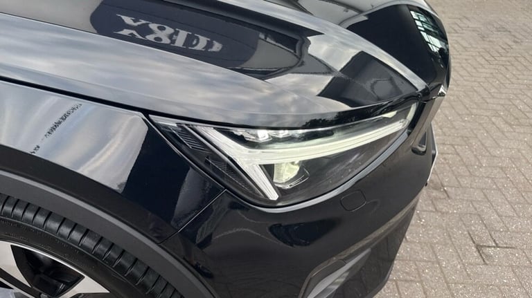 2025 Volvo XC40 Ultra, B3 Mild hybrid, Petrol, Bright Estate Petrol Automatic