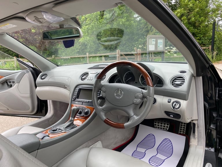 2005 Mercedes-Benz SL 5.0 SL500 2dr CONVERTIBLE Petrol Automatic