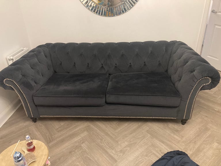 Chesterfield sofa for Sale in Edinburgh | Sofas, Couches & Armchairs |  Gumtree