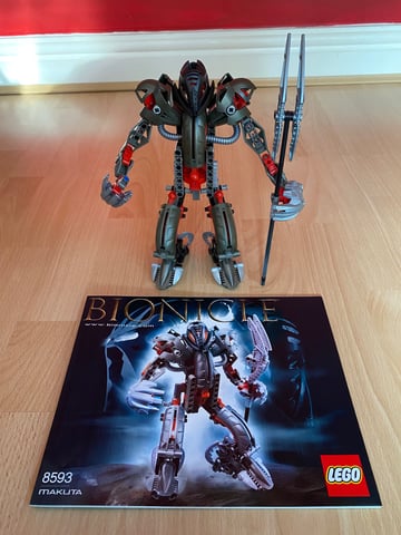 2003) Lego Bionicle 8593 Makuta in Walton, Merseyside Gumtree