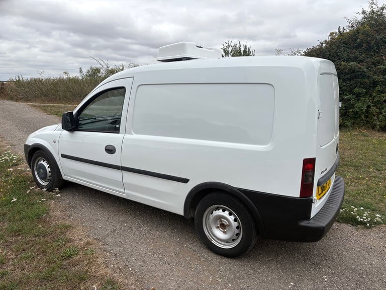 2011 Vauxhall Combo 1700 1.3CDTi 16V Van [75PS] CAR DERIVED VAN Diesel Manual