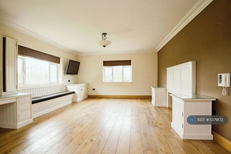 5 bedroom house in Primrose Hill, Cowbridge, CF71 (5 bed) (#1379172)
