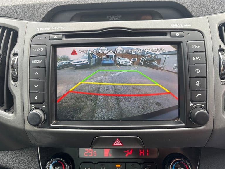 2015 Kia Sportage 1.7 CRDi ISG 3 5dr [Sat Nav] ESTATE DIESEL Manual