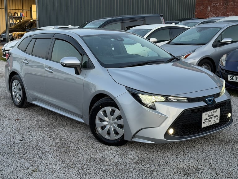 2022 Toyota Corolla TOURING ESTATE GX SILVER 1.8L PETROL HYBRID ELECTRIC AUTOMATIC 5 SEATER Estat...