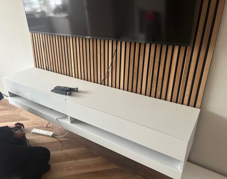 Floating tv unit 