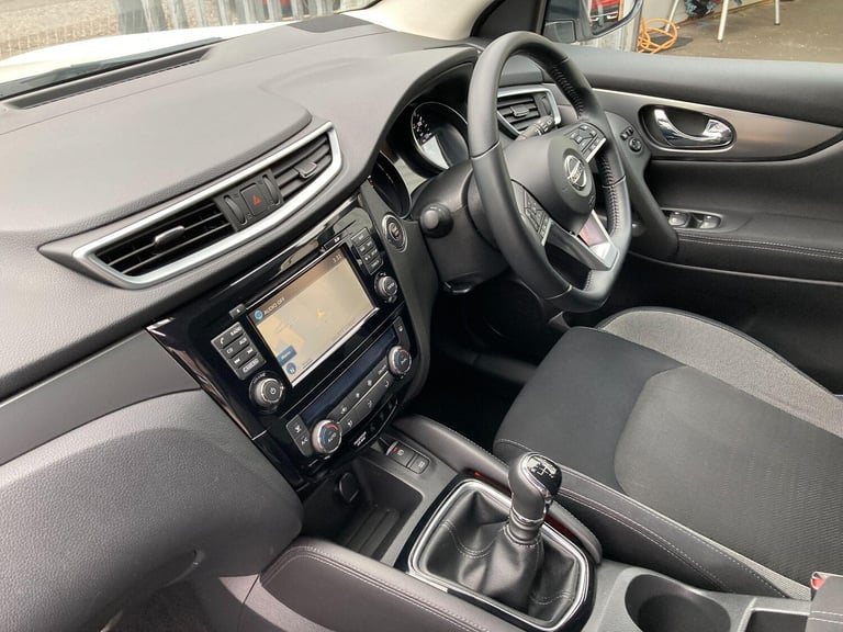  Nissan Qashqai 1.2 DIG-T N-Connecta SUV 5dr Petrol Manual Euro 6 (s/s) (115 ps) Petrol Manual