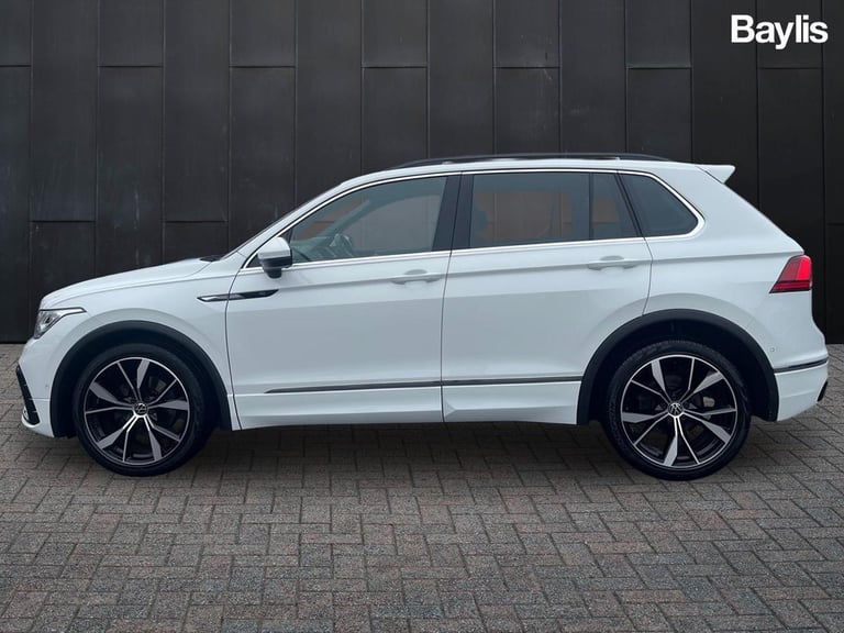 2021 Volkswagen Tiguan 2.0 TDI 4Motion R-Line 5dr DSG ESTATE DIESEL Automatic