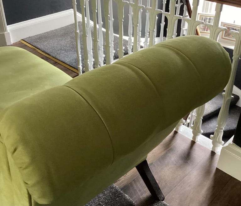 Beautiful Chaise longue