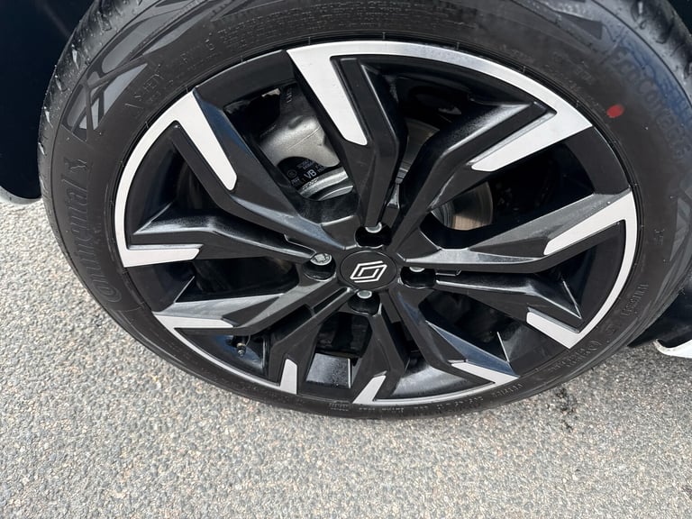 2025 Renault Clio 1.6 E-Tech Techno Automatic Hatchback Hybrid Automatic