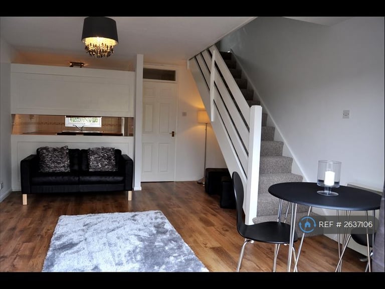 2 bedroom house in Hexham Court, Peterborough, PE1 (2 bed) (#2637106)