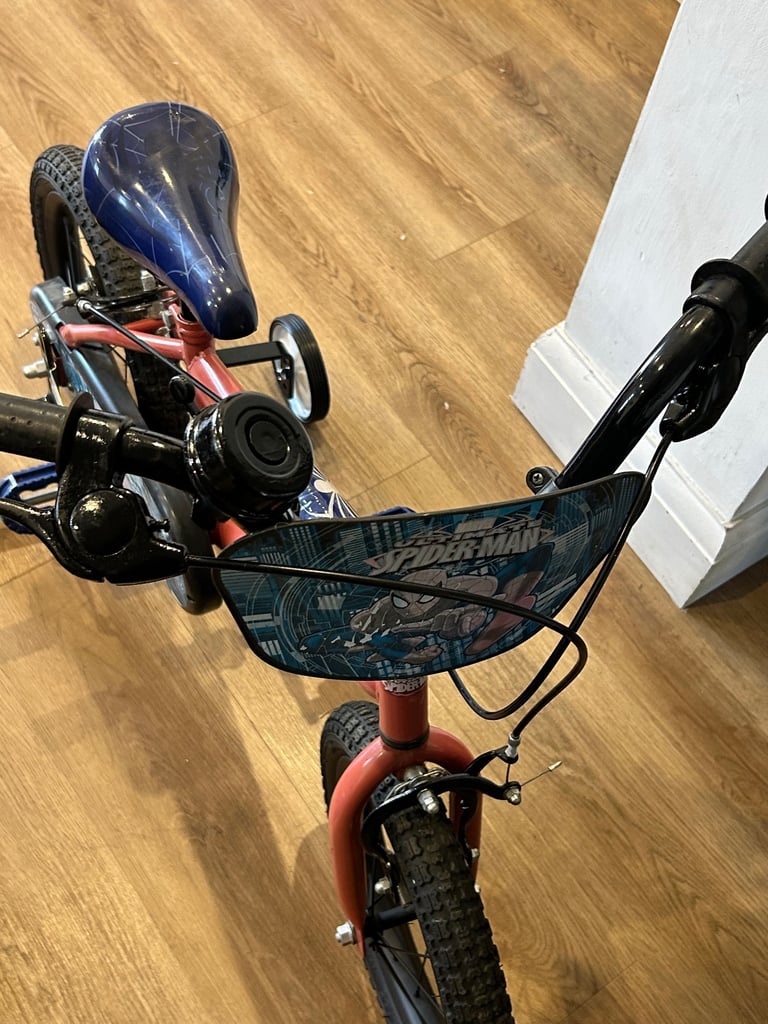 £55 kids bike 14 inch 