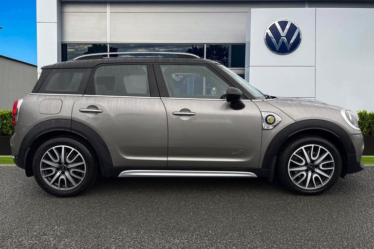 2019 MINI Countryman 1.5 7.6kWh Cooper SE Auto ALL4 Euro 6 (s/s) 5dr SUV PETROL/ELECTRIC Automatic