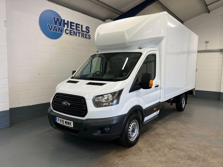 2019 Ford Transit 2.0 350 EcoBlue Leader FWD L4 Euro 6 (s/s) 3dr Luton Diesel Manual