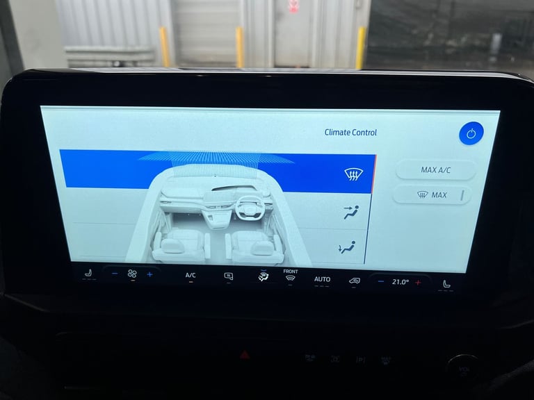 2025 Ford Transit Custom 320 SWB 2.0 Tdci Limited 136PS D/Cab Crew Bus Diesel Manual