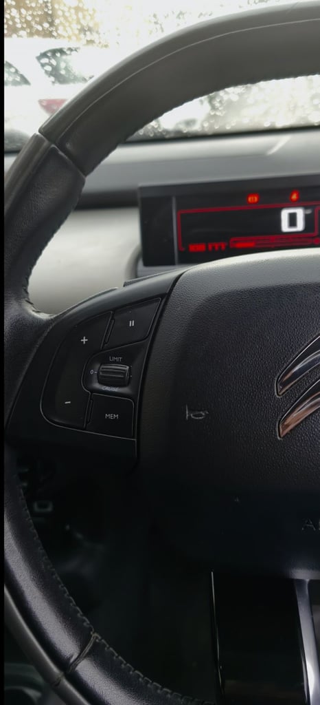 Citroen, C4 CACTUS, Hatchback, 2017, Manual, 1199 (cc), 5 doors