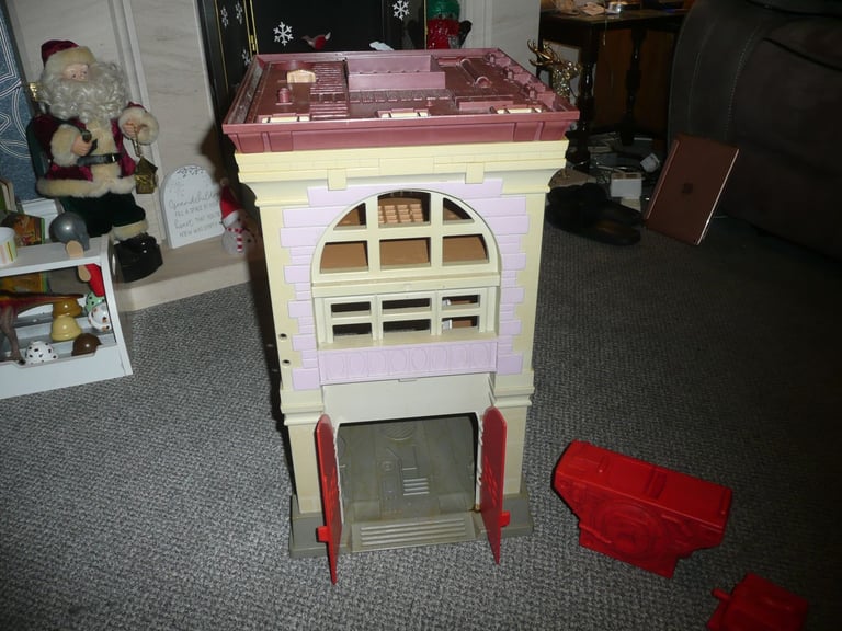 Original Ghostbusters Fire Station