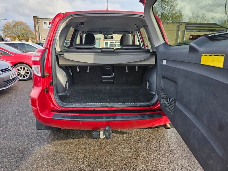 2010 Toyota RAV4 2.2 D-4D XT-R SUV 5dr Diesel Manual 4WD Euro 5 (150 ps) 12 MONTHS MOT ON SA ESTA...