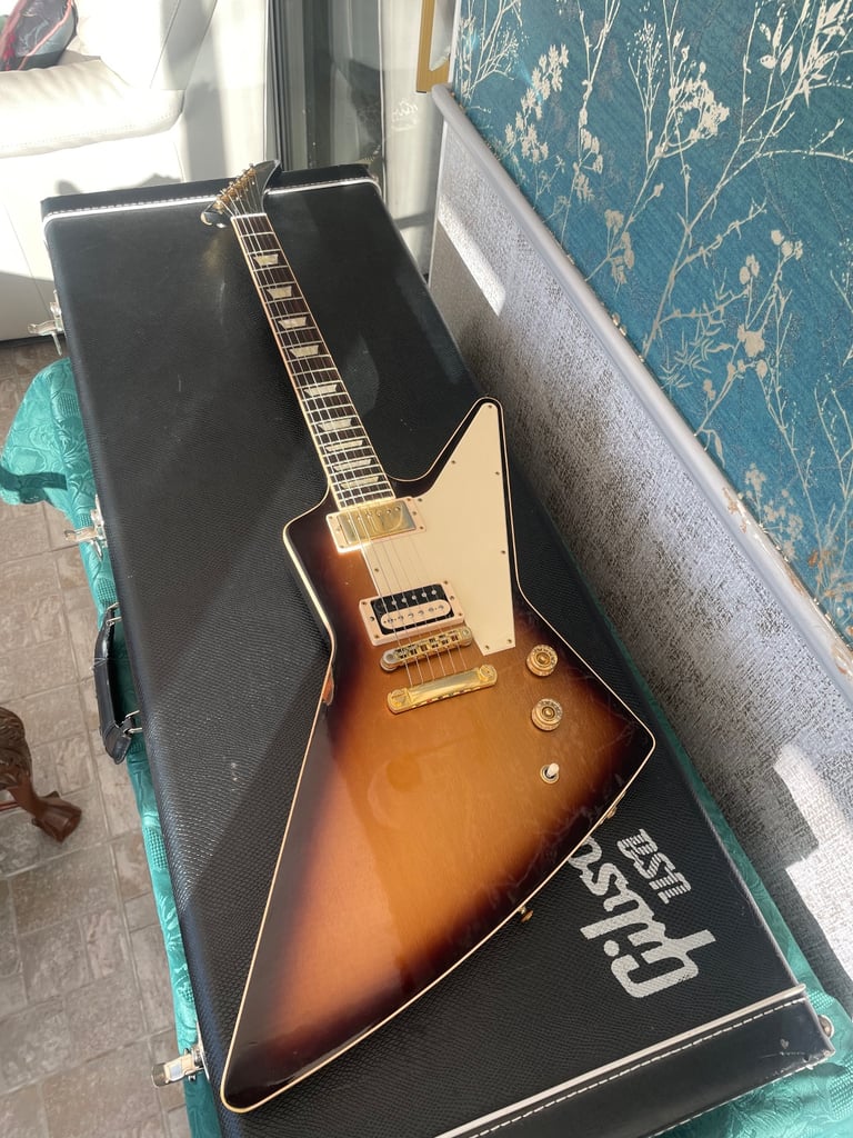 Trades 2013 Gibson Bill Kelliher Golden Axe explorer rare Usa electric guitar mastodon