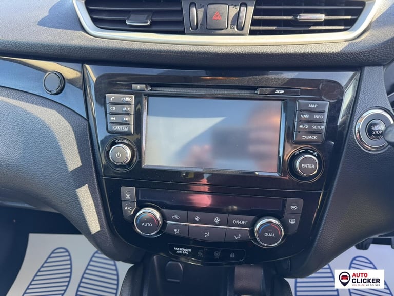 2014 Nissan Qashqai 1.6 dCi Tekna 5dr HATCHBACK DIESEL Manual