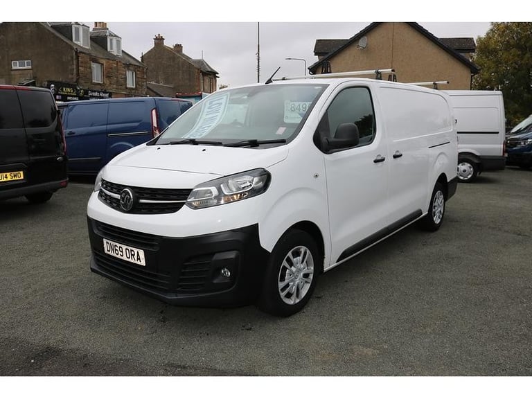 2019 VAUXHALL VIVARO LWB *NO VAT* NEW TIMING BELT EXCELLENT CONDITION transit