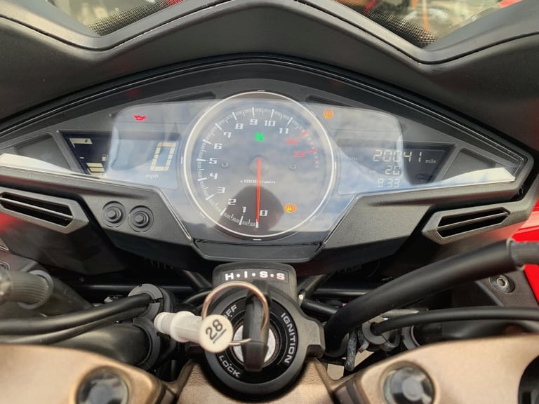 Honda VFR 800 - 2 YEAR WARRANTY 