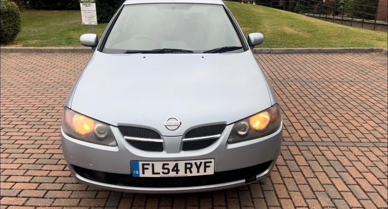 Nissan ALMERA Auto