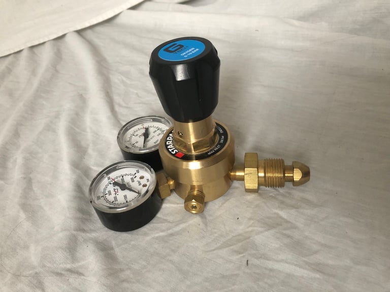 Oxygen Gas Bottle Regulator