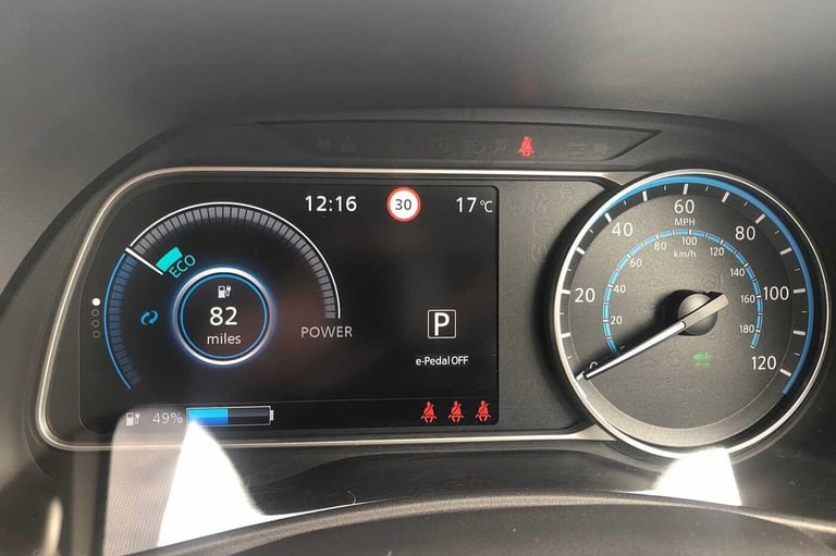 2022 Nissan Leaf 110kW N-Connecta 39kWh 5dr Auto HATCHBACK Electric Automatic
