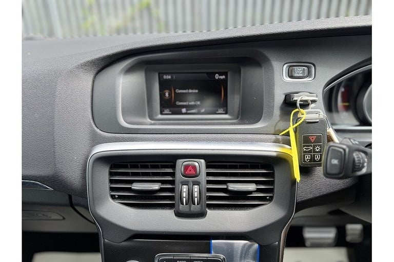 2013 Volvo V40 D2 R-Design Hatchback Diesel Automatic