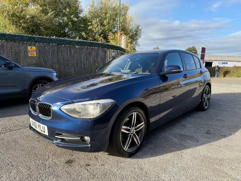 BMW, 1 SERIES, Hatchback, 2011, Manual, 1995 (cc), 5 doors