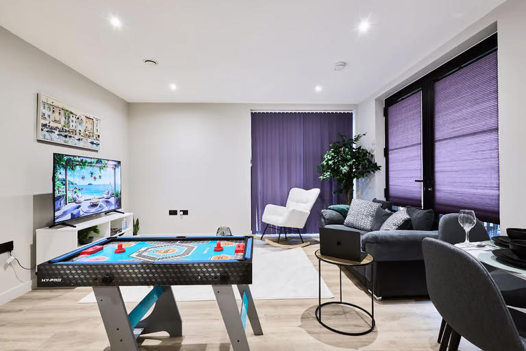 1-Bed Flat for Rent – B3 1TY – £2250 pcm