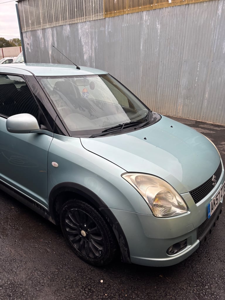 image for Suzuki, SWIFT, Hatchback, 2007, Manual, 1328 (cc), 3 doors