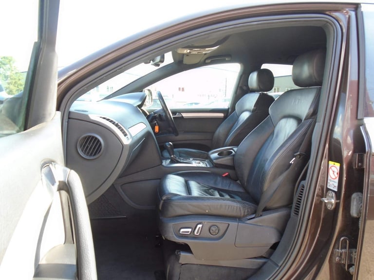 2010 Audi Q7 3.0 TDI V6 S line Tiptronic quattro Euro 4 5dr Diesel
