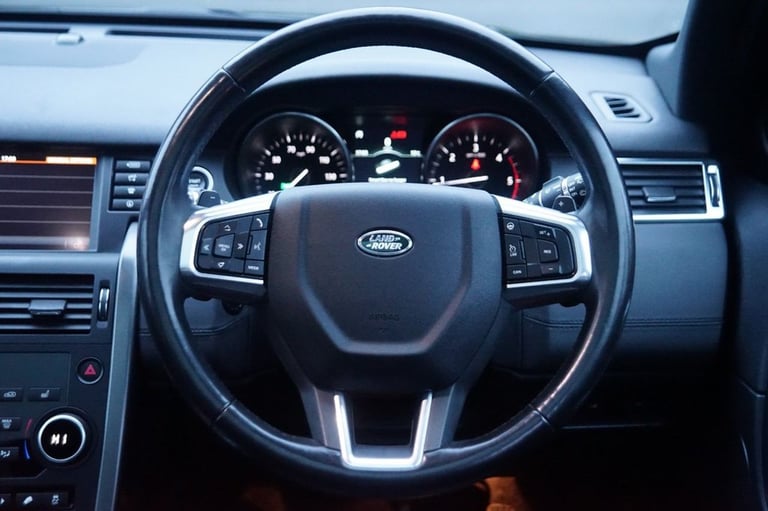 2019 Land Rover Discovery Sport 2.0 TD4 Landmark SUV 5dr Diesel Auto 4WD Euro 6 (s/s) (180 ps) ES...